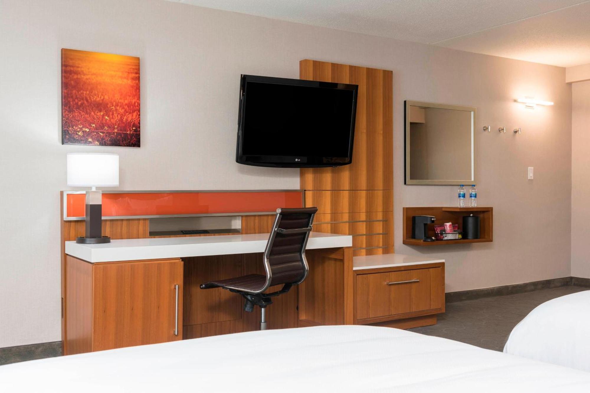 Sonesta Hotel Grand Rapids Airport Kentwood Eksteriør bilde