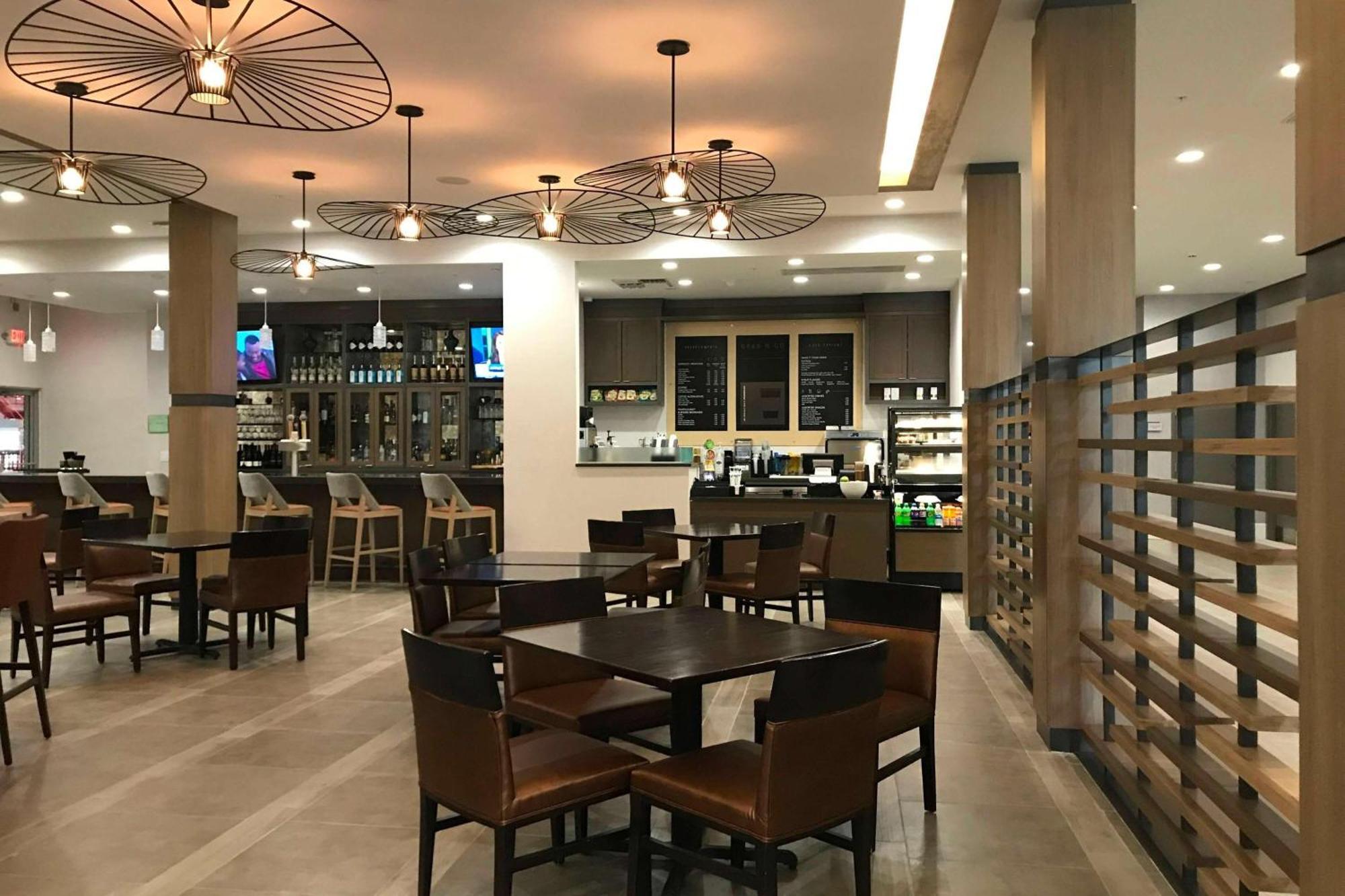 Sonesta Hotel Grand Rapids Airport Kentwood Eksteriør bilde