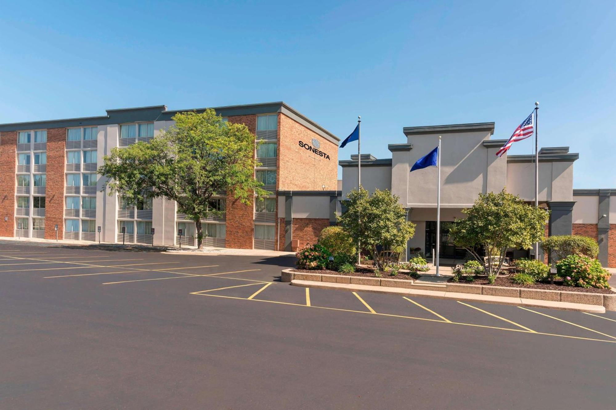 Sonesta Hotel Grand Rapids Airport Kentwood Eksteriør bilde