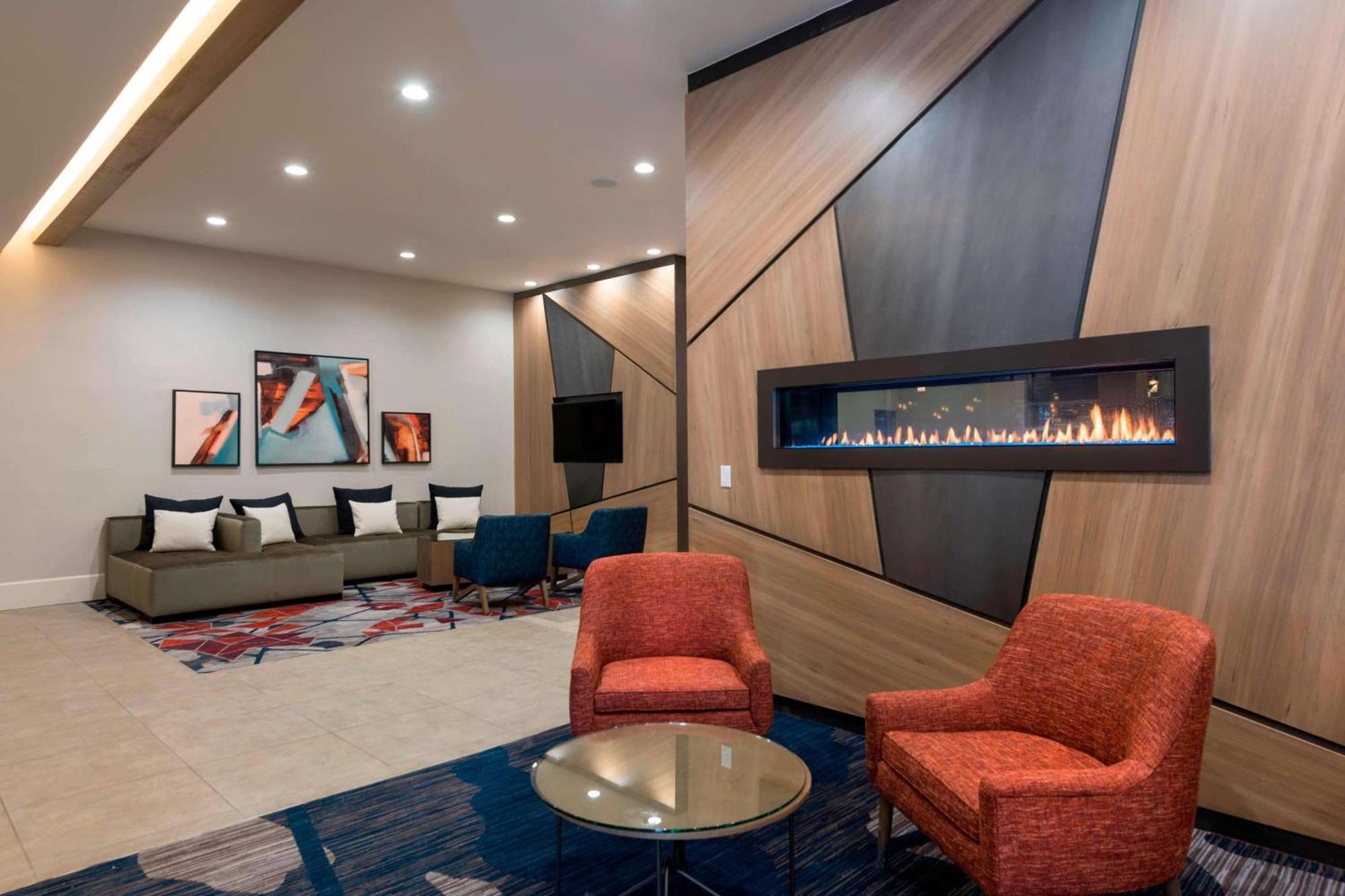 Sonesta Hotel Grand Rapids Airport Kentwood Eksteriør bilde